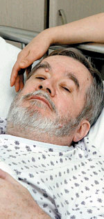 David Kilburn, a British journalist, recovering at Kangbuk Samsung Medical Center in Seoul on Thursday. By Shin In-seop