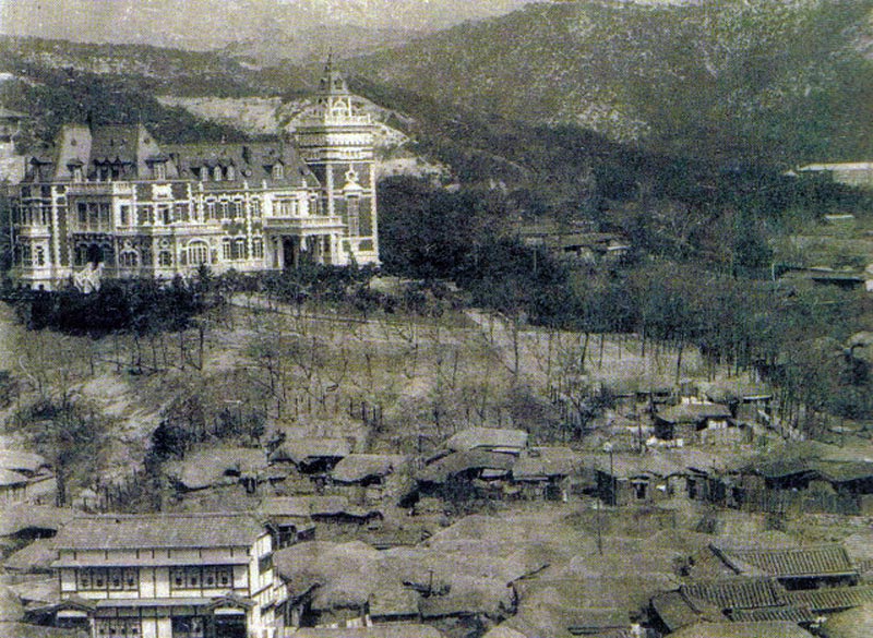 Yun Deok Yeong Mansion